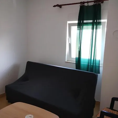 Emy 3 * 卡斯塔